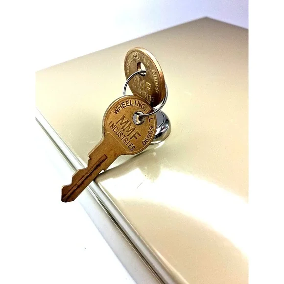 MMF Industries Slender Metal Cash Lock Box With Two Key New - Picture 6 of 6